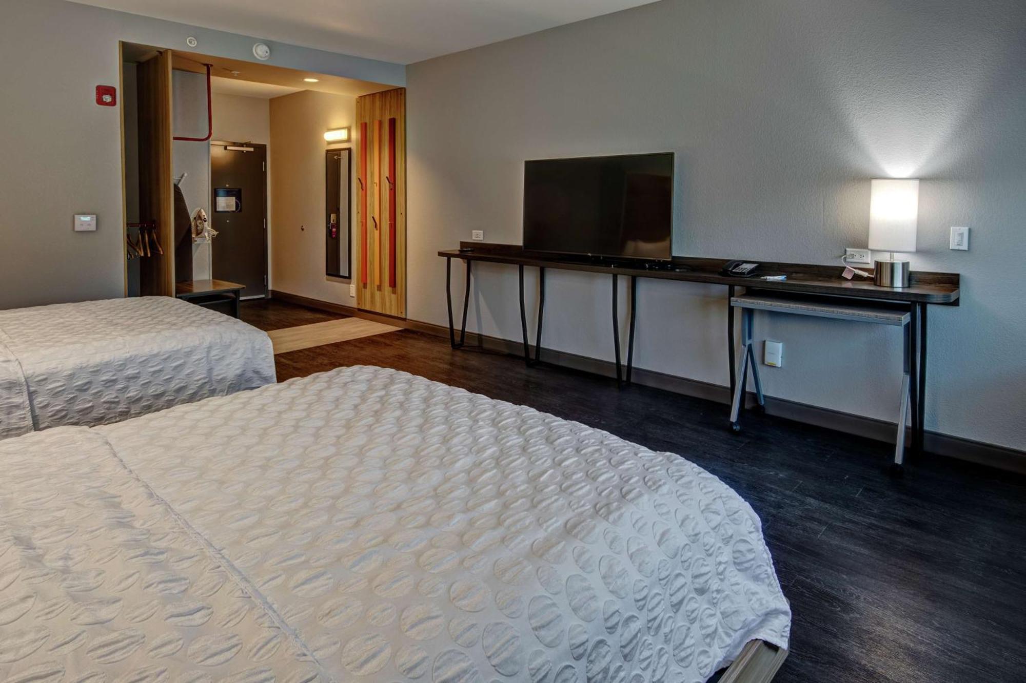 Hotel Tru By Hilton Roanoke Hollins Exterior foto