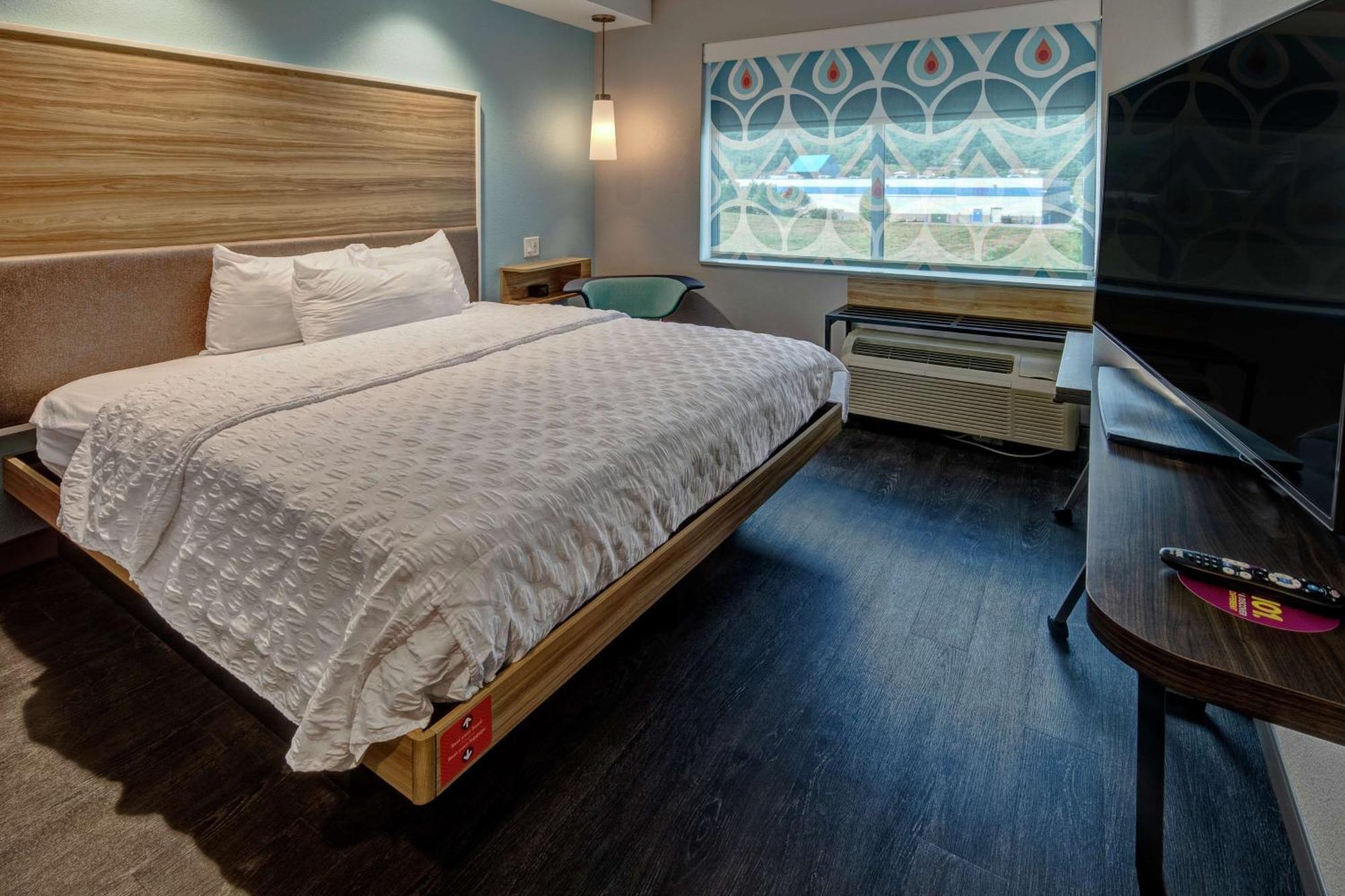 Hotel Tru By Hilton Roanoke Hollins Exterior foto