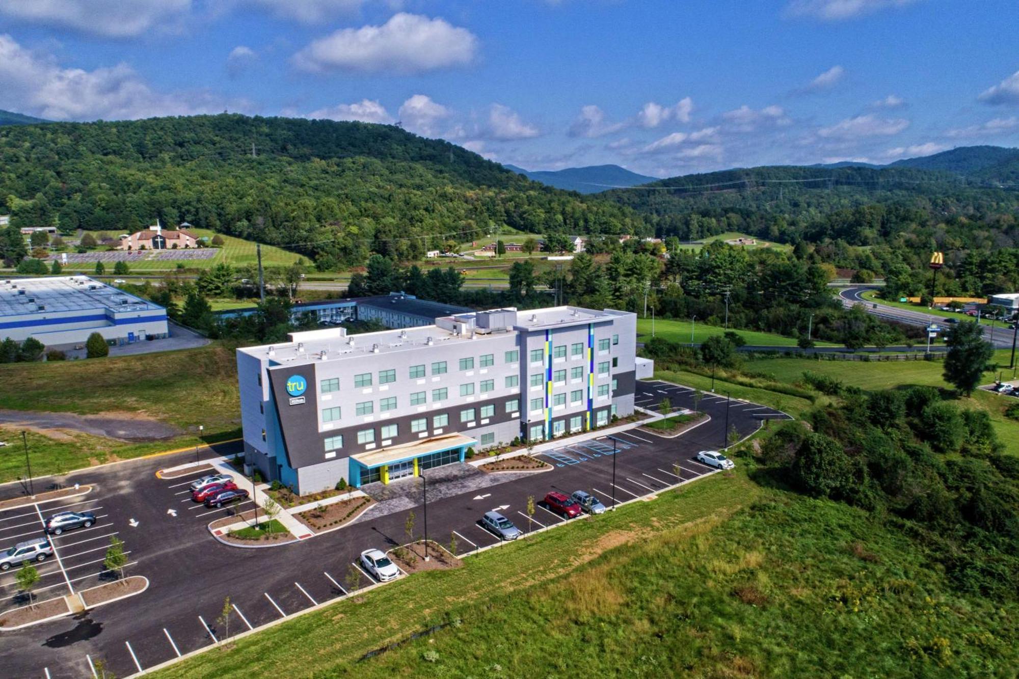 Hotel Tru By Hilton Roanoke Hollins Exterior foto